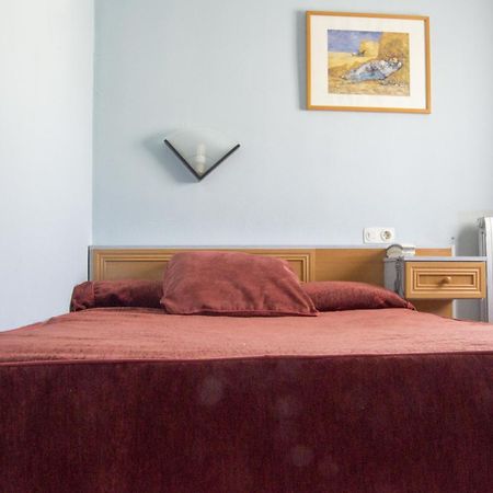 Hotel Rausan Alfajarín Chambre photo